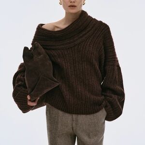 Source Unknown Becca Oversized High Roll Knit Pullover